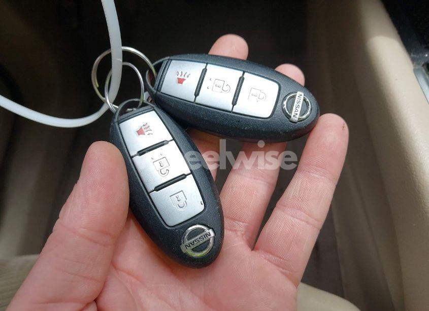 Photo 11 of 2015 Nissan Rogue SV (VIN 5N1AT2MT6FC799152)