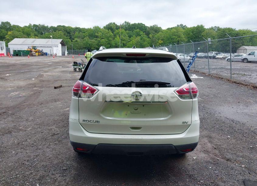 Photo 16 of 2015 Nissan Rogue SV (VIN 5N1AT2MT6FC799152)