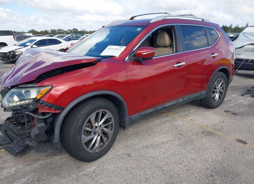 Photo 2 of 2015 Nissan Rogue SL (VIN 5N1AT2MT6FC840492)