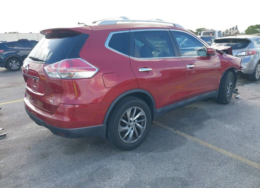 Photo 4 of 2015 Nissan Rogue SL (VIN 5N1AT2MT6FC840492)
