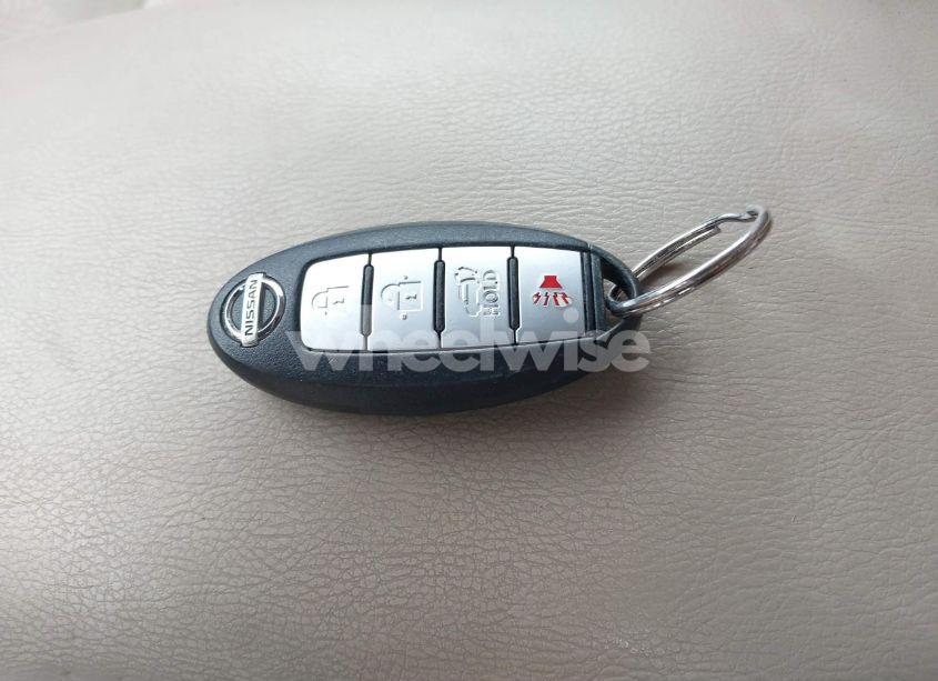 Photo 11 of 2015 Nissan Rogue SV (VIN 5N1AT2MT6FC906412)