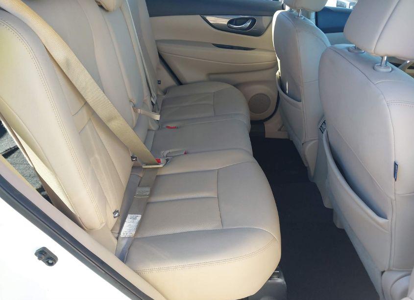 Photo 8 of 2016 Nissan Rogue SL (VIN 5N1AT2MT6GC914317)