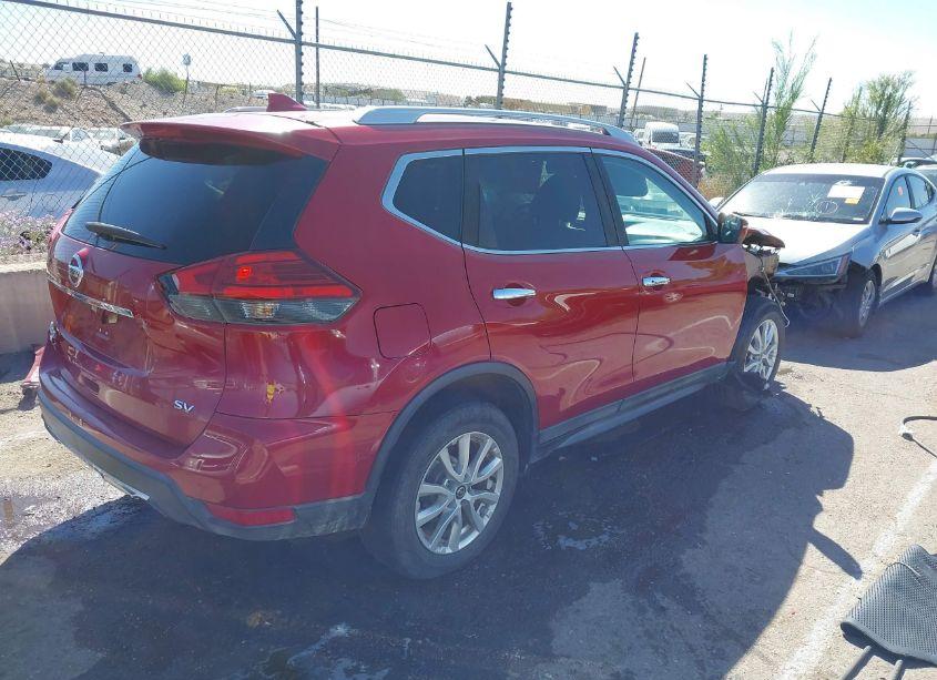 Photo 4 of 2017 Nissan Rogue SV (VIN 5N1AT2MT6HC746891)