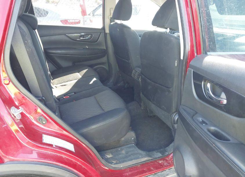 Photo 8 of 2017 Nissan Rogue SV (VIN 5N1AT2MT6HC746891)