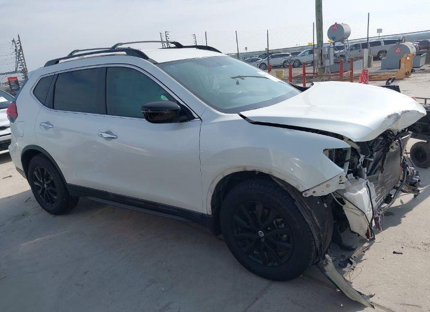 Photo 14 of 2017 Nissan Rogue SV (VIN 5N1AT2MT6HC867307)