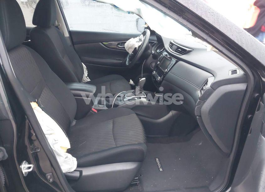 Photo 5 of 2018 Nissan Rogue SV (VIN 5N1AT2MT6JC726503)