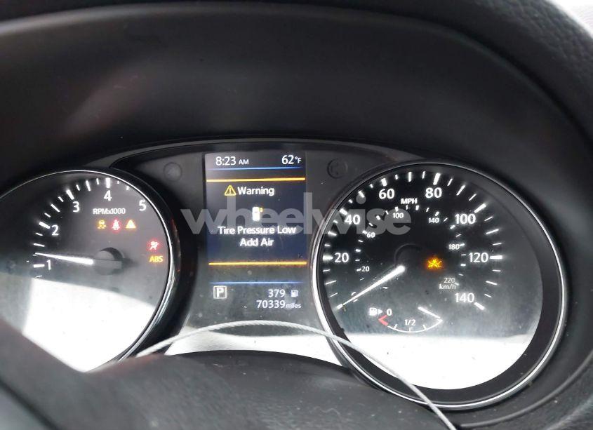 Photo 7 of 2018 Nissan Rogue SV (VIN 5N1AT2MT6JC726503)