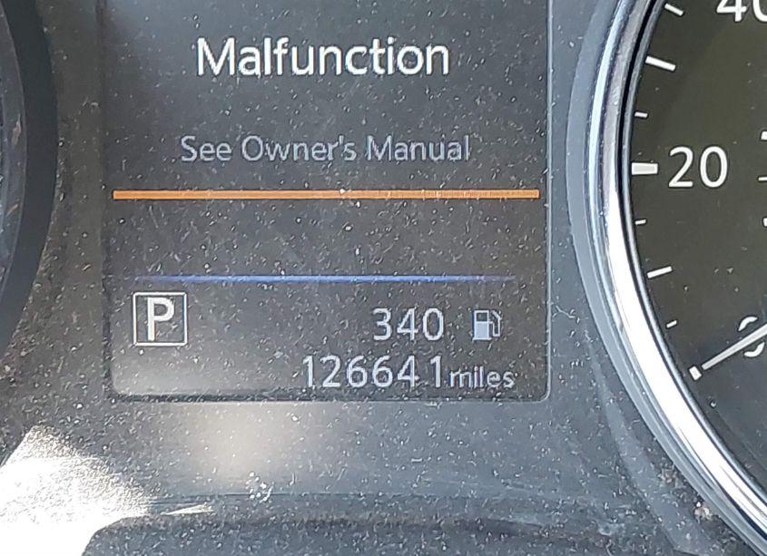 Photo 15 of 2018 Nissan Rogue SL (VIN 5N1AT2MT6JC735332)