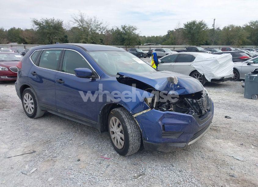 2018 Nissan Rogue S (VIN 5N1AT2MT6JC758691) main photo