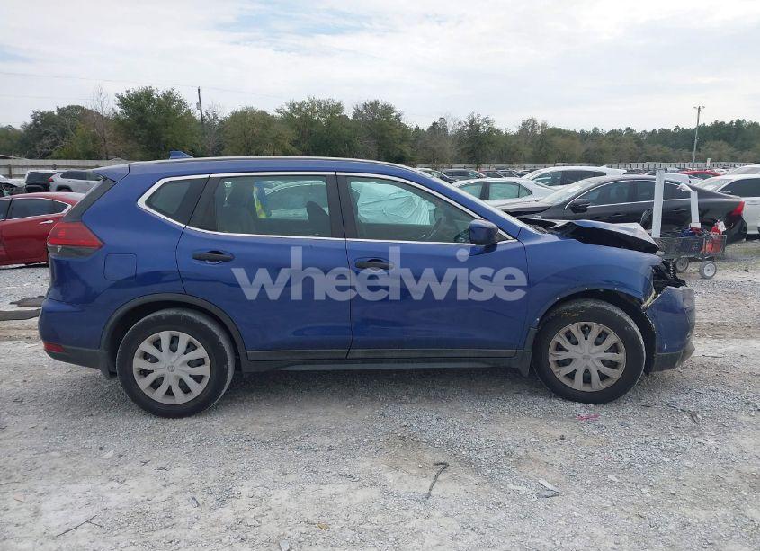 Photo 13 of 2018 Nissan Rogue S (VIN 5N1AT2MT6JC758691)