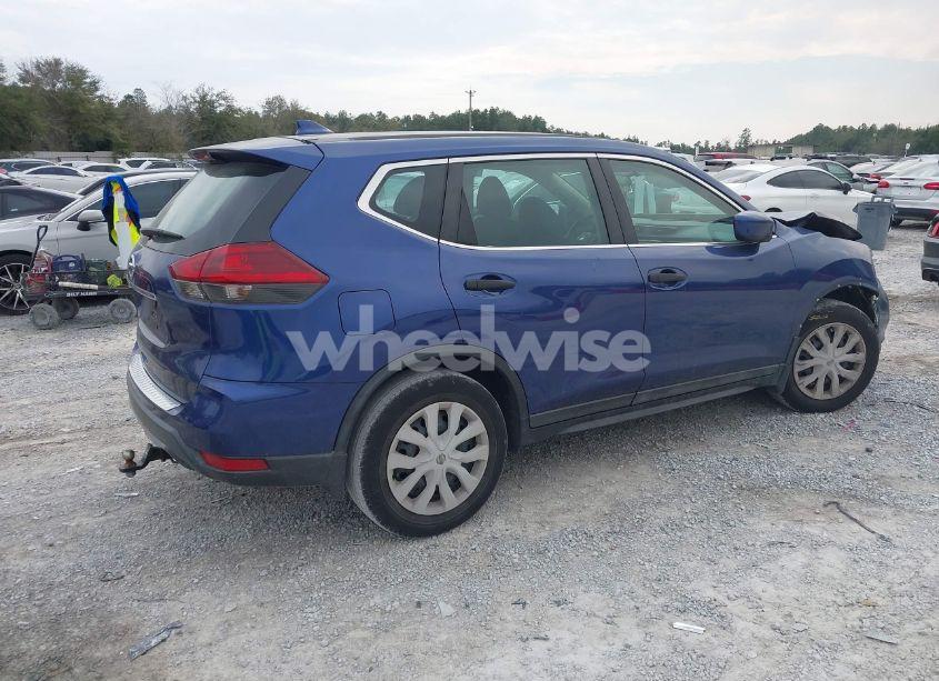 Photo 4 of 2018 Nissan Rogue S (VIN 5N1AT2MT6JC758691)