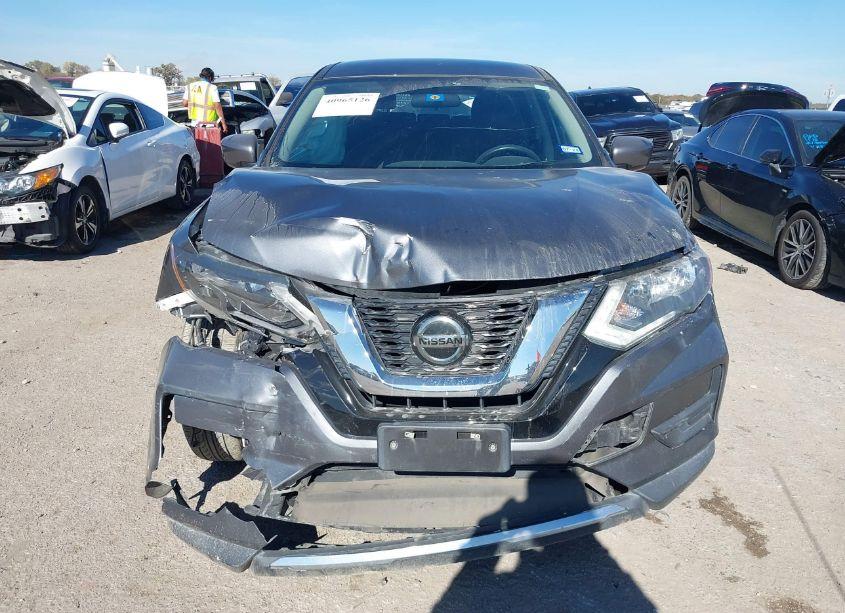 Photo 12 of 2018 Nissan Rogue S (VIN 5N1AT2MT6JC759470)