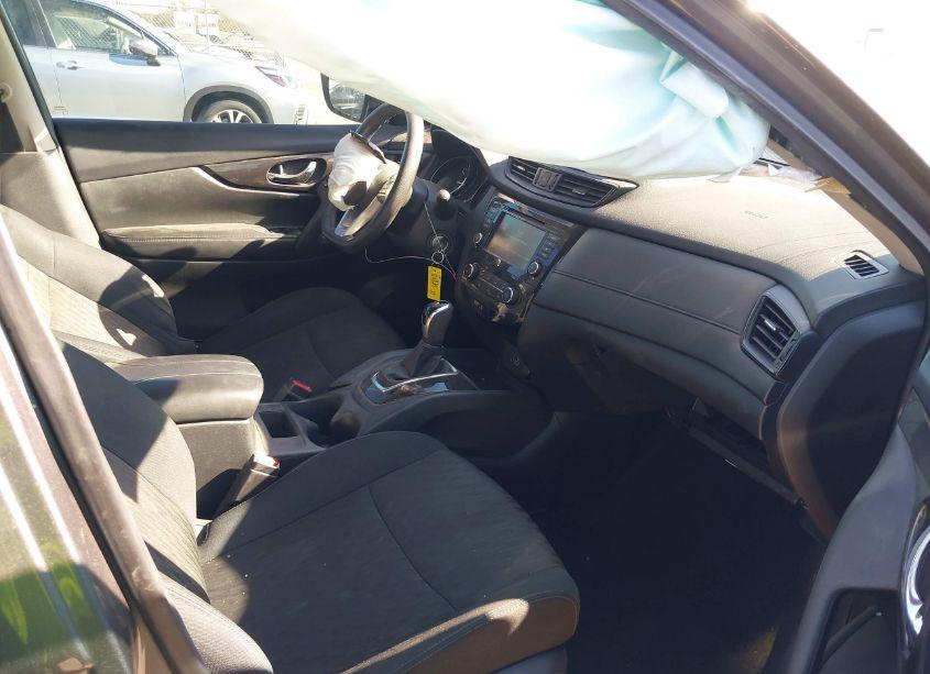 Photo 5 of 2018 Nissan Rogue S (VIN 5N1AT2MT6JC759470)