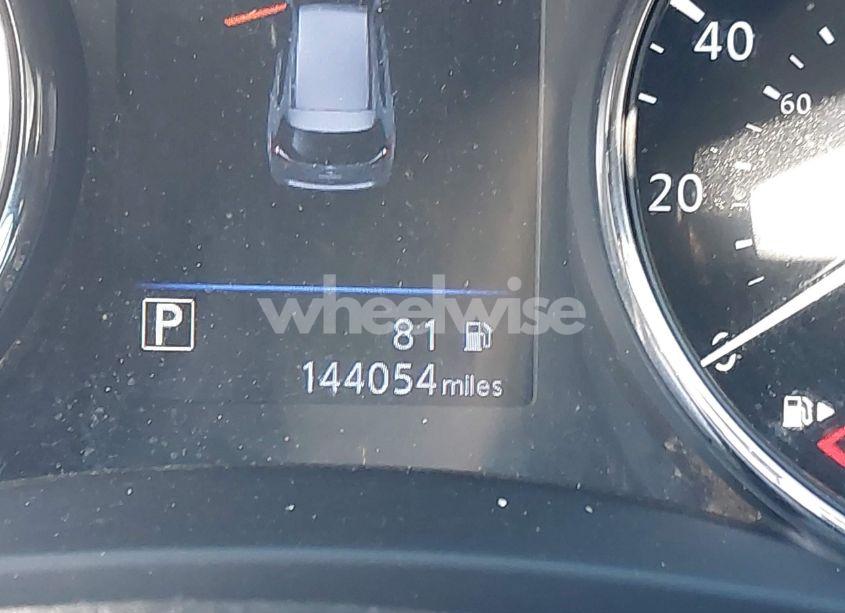 Photo 15 of 2018 Nissan Rogue SV (VIN 5N1AT2MT6JC765883)