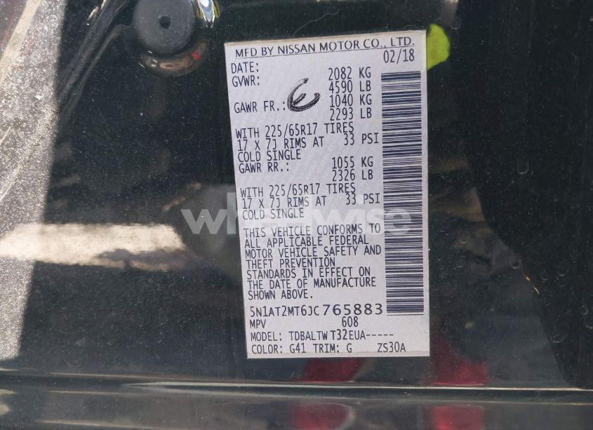 Photo 9 of 2018 Nissan Rogue SV (VIN 5N1AT2MT6JC765883)