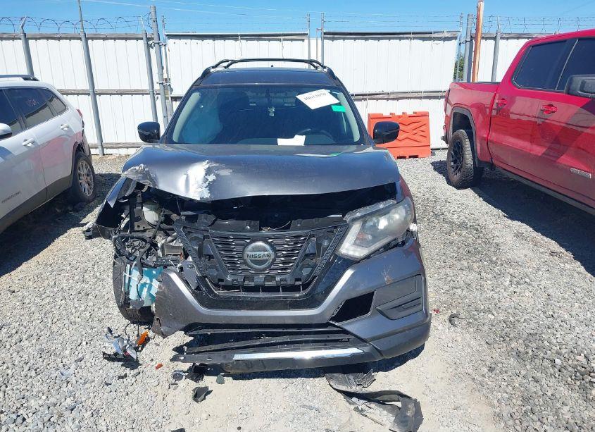 Photo 12 of 2018 Nissan Rogue SV (VIN 5N1AT2MT6JC783204)