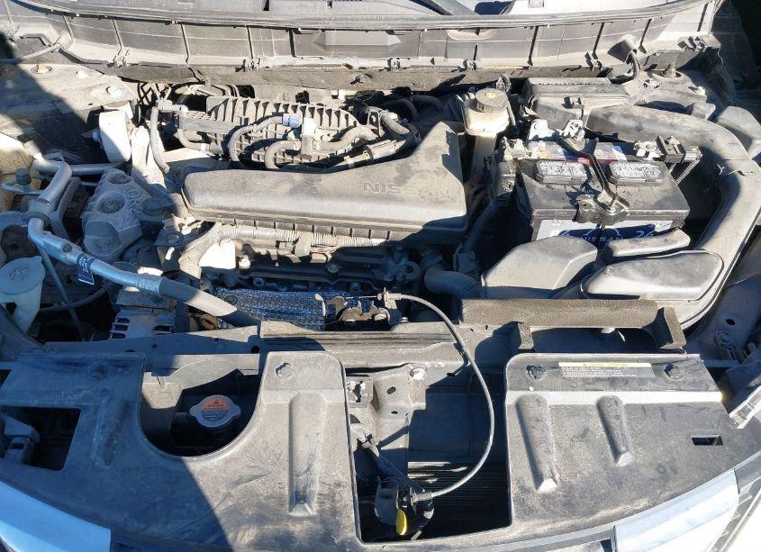 Photo 10 of 2018 Nissan Rogue SL (VIN 5N1AT2MT6JC796342)