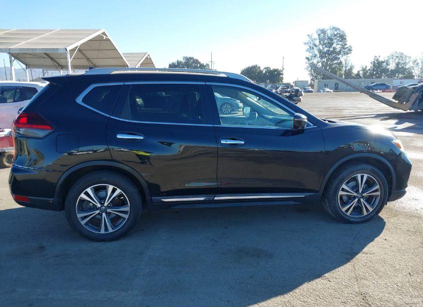 Photo 13 of 2018 Nissan Rogue SL (VIN 5N1AT2MT6JC796342)