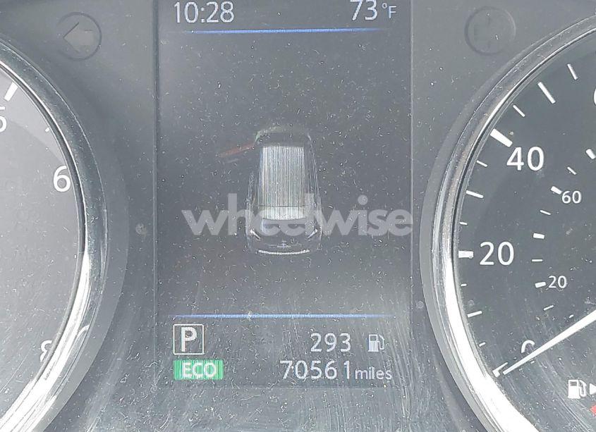 Photo 15 of 2018 Nissan Rogue SV (VIN 5N1AT2MT6JC803483)