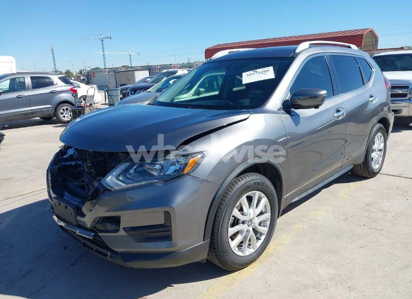 Photo 2 of 2018 Nissan Rogue SV (VIN 5N1AT2MT6JC852165)