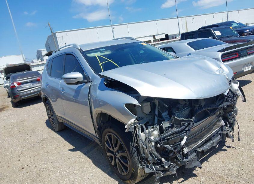 2019 Nissan Rogue S (VIN 5N1AT2MT6KC713753) main photo