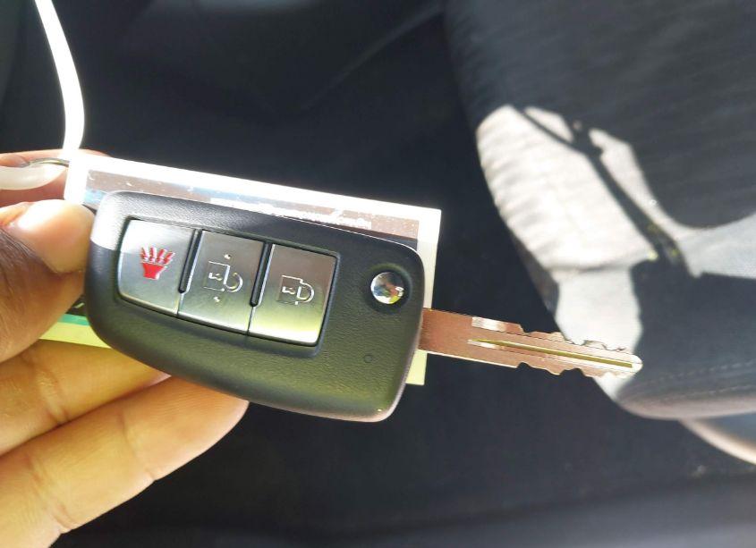 Photo 11 of 2019 Nissan Rogue S (VIN 5N1AT2MT6KC713753)