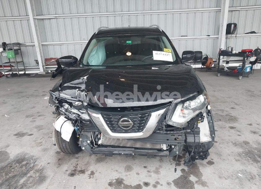 Photo 12 of 2019 Nissan Rogue S (VIN 5N1AT2MT6KC725188)