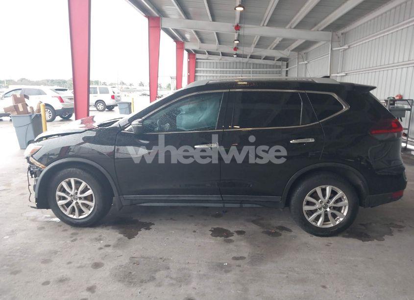 Photo 14 of 2019 Nissan Rogue S (VIN 5N1AT2MT6KC725188)