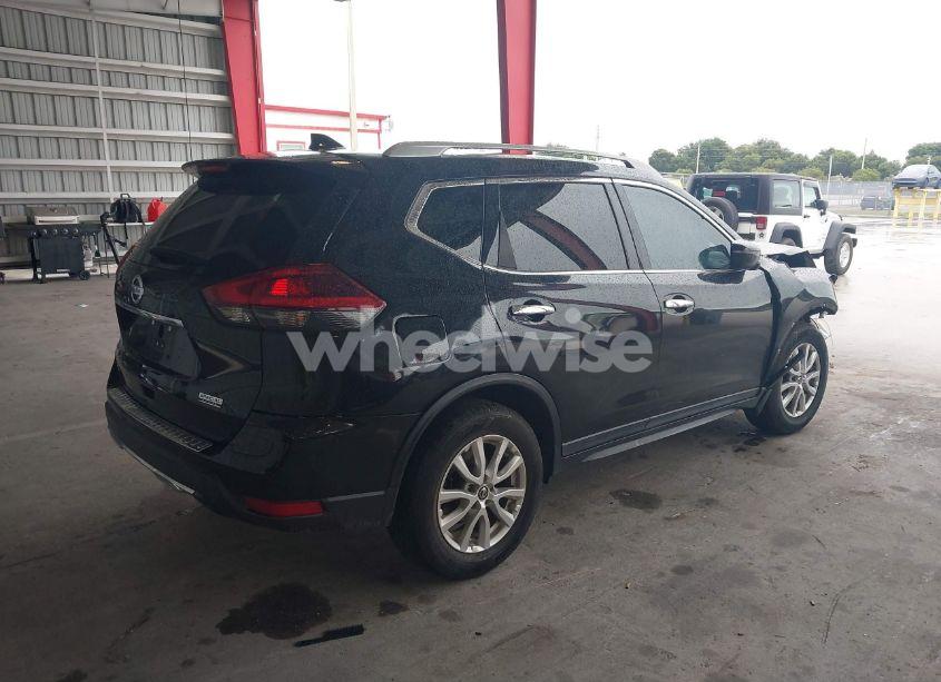 Photo 4 of 2019 Nissan Rogue S (VIN 5N1AT2MT6KC725188)