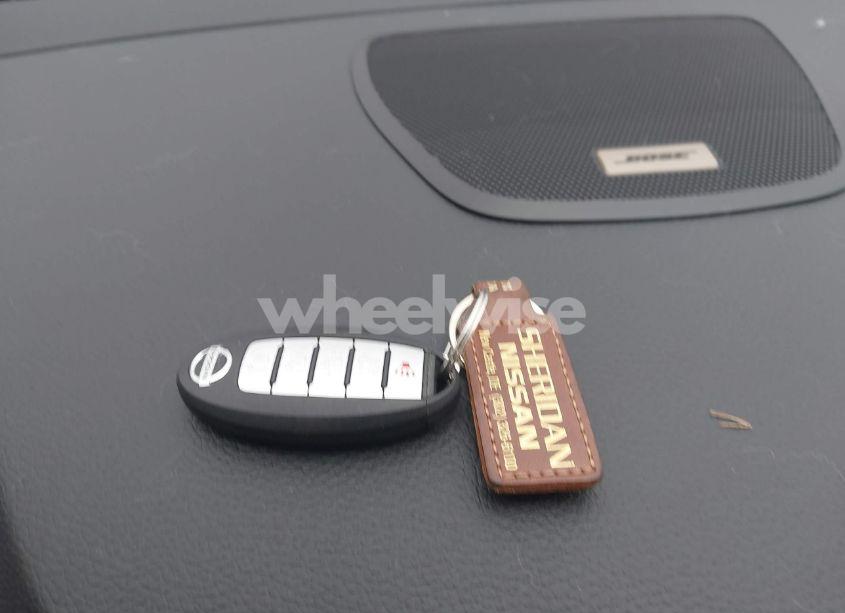 Photo 11 of 2019 Nissan Rogue SL (VIN 5N1AT2MT6KC735574)