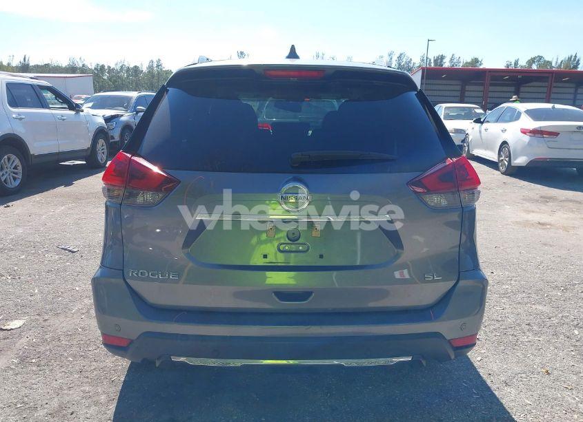 Photo 16 of 2019 Nissan Rogue SL (VIN 5N1AT2MT6KC739687)