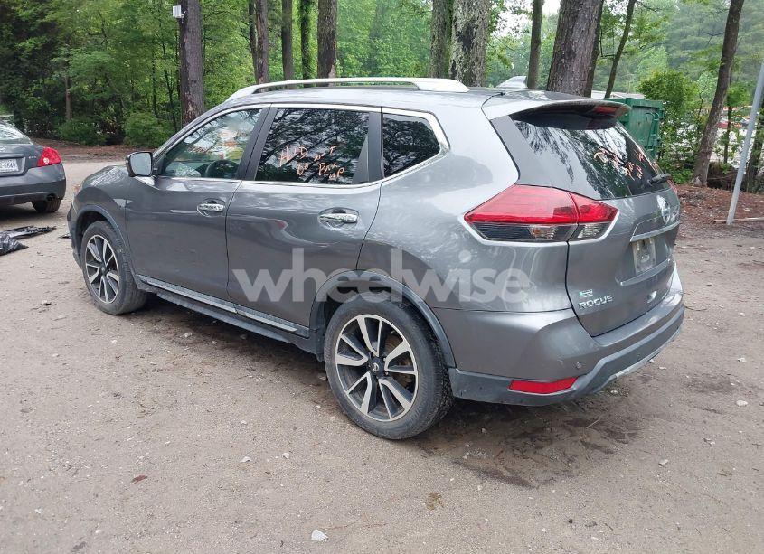Photo 3 of 2019 Nissan Rogue SL (VIN 5N1AT2MT6KC759034)