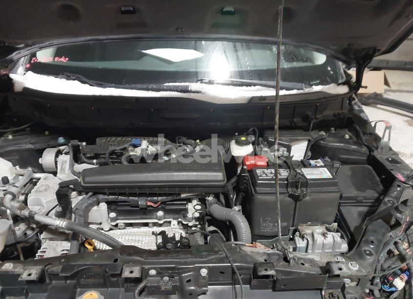 Photo 10 of 2019 Nissan Rogue S/SL/SV (VIN 5N1AT2MT6KC763861)