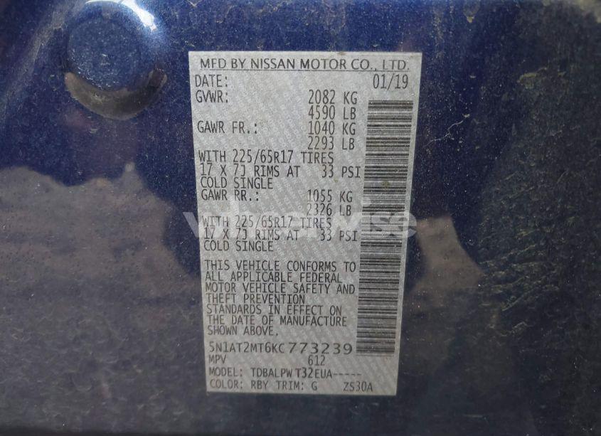 Photo 9 of 2019 Nissan Rogue S (VIN 5N1AT2MT6KC773239)