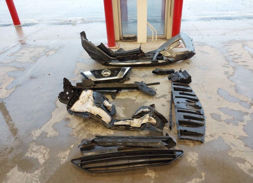 Photo 12 of 2019 Nissan Rogue SV (VIN 5N1AT2MT6KC788632)