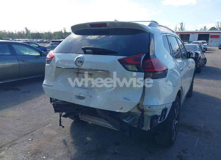 Photo 17 of 2019 Nissan Rogue SL (VIN 5N1AT2MT6KC814694)