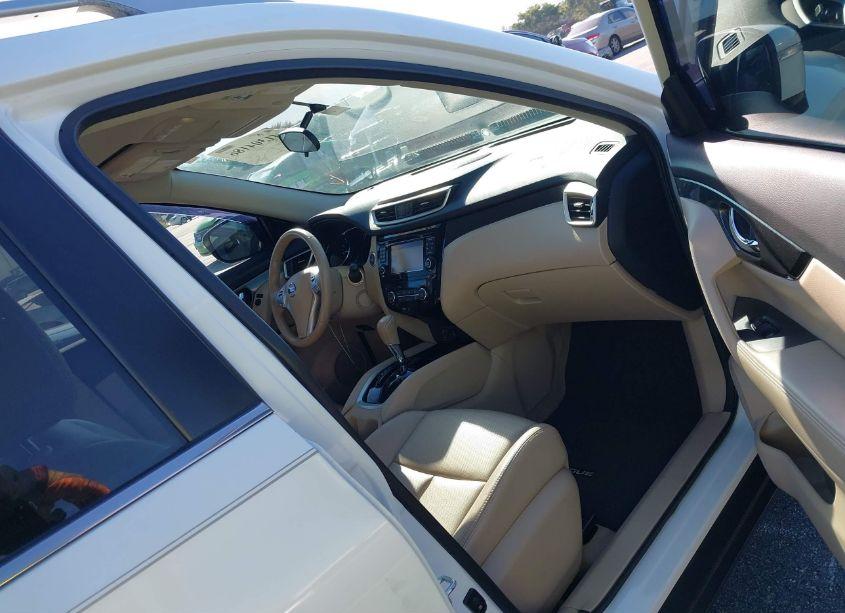 Photo 5 of 2014 Nissan Rogue SL (VIN 5N1AT2MT7EC789793)