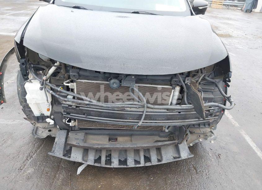 Photo 6 of 2014 Nissan Rogue SV (VIN 5N1AT2MT7EC841729)