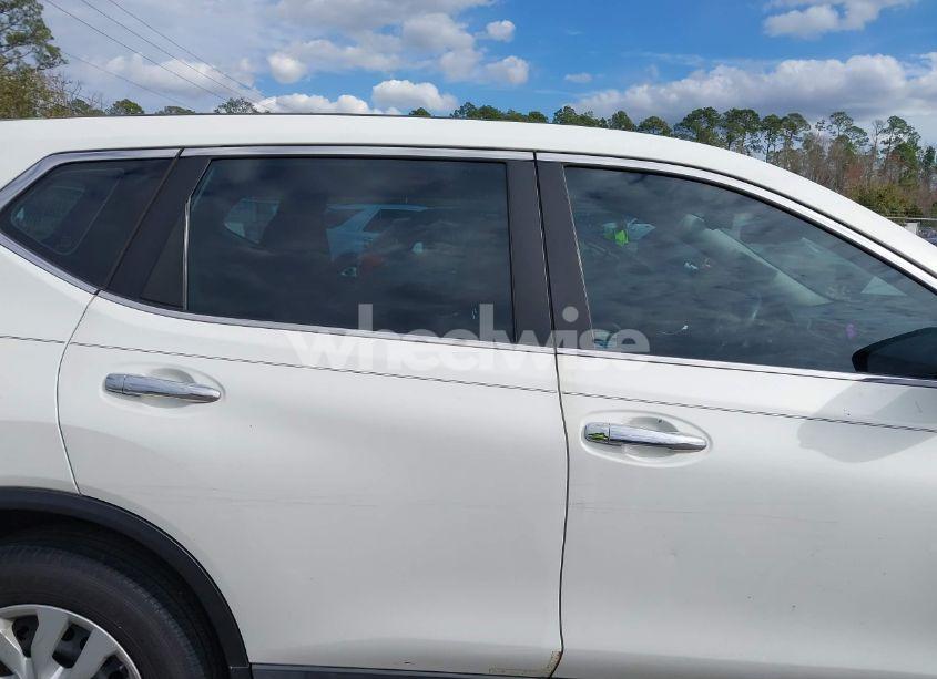 Photo 13 of 2014 Nissan Rogue S (VIN 5N1AT2MT7EC863763)