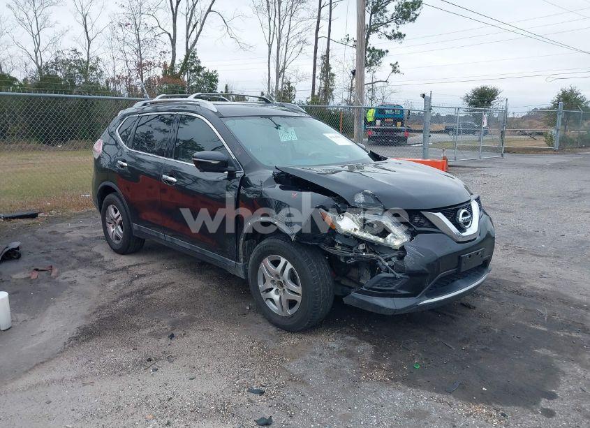 2015 Nissan Rogue SV (VIN 5N1AT2MT7FC769836) main photo