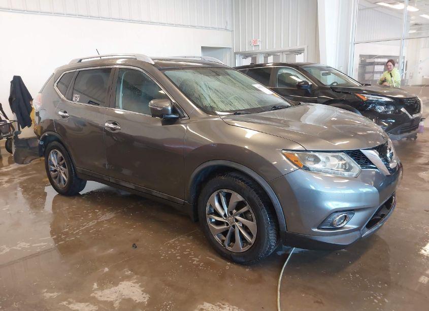 2015 Nissan Rogue SL (VIN 5N1AT2MT7FC816220) main photo