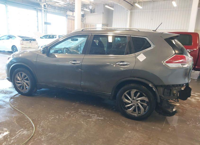 Photo 15 of 2015 Nissan Rogue SL (VIN 5N1AT2MT7FC816220)