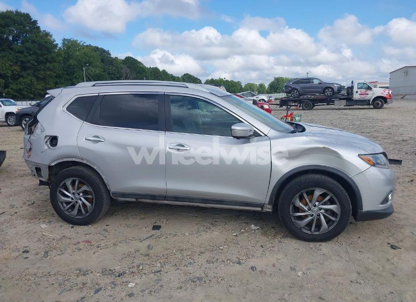 Photo 14 of 2015 Nissan Rogue SL (VIN 5N1AT2MT7FC821918)