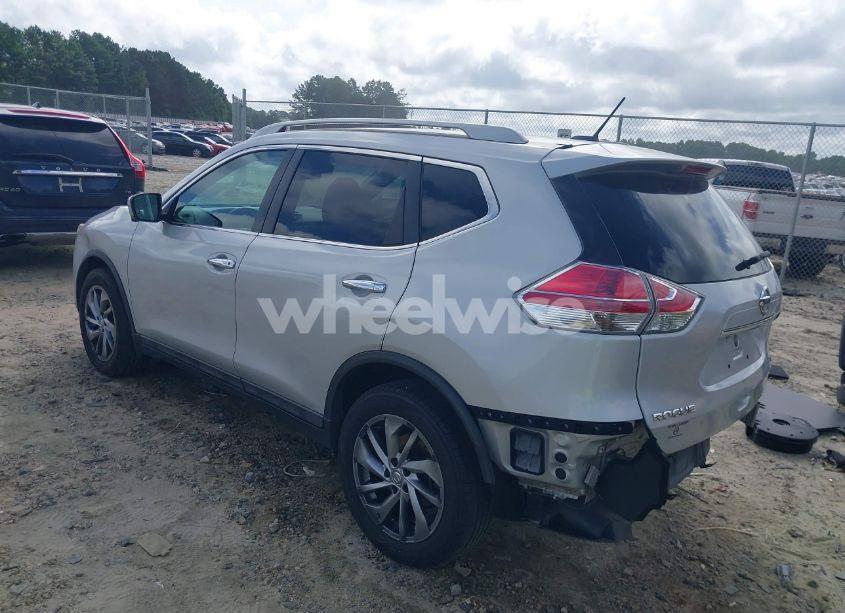Photo 3 of 2015 Nissan Rogue SL (VIN 5N1AT2MT7FC821918)