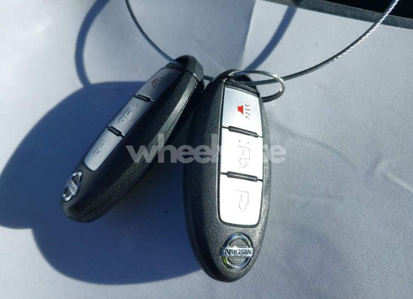 Photo 11 of 2015 Nissan Rogue SV (VIN 5N1AT2MT7FC824639)