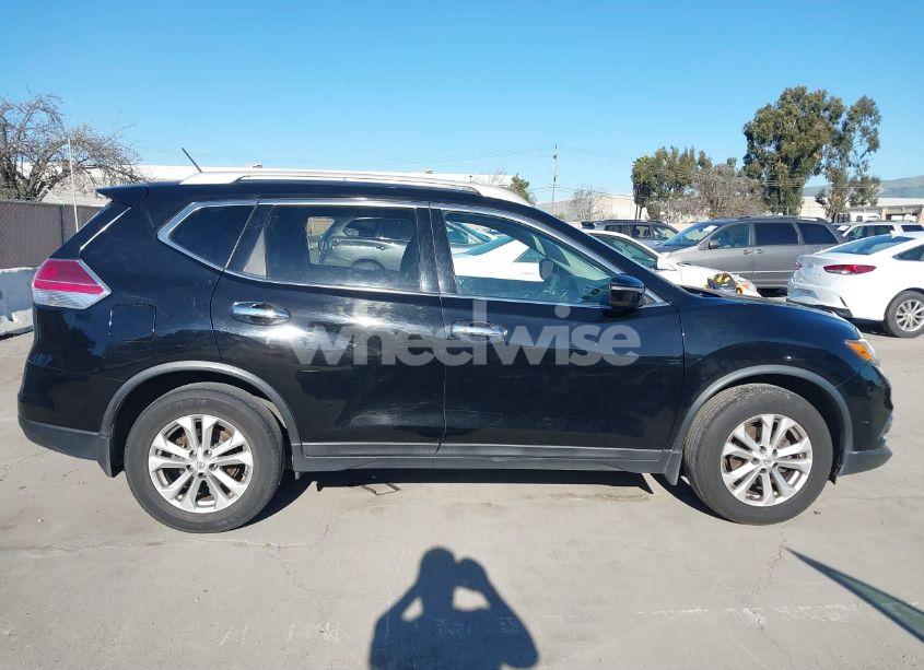 Photo 13 of 2015 Nissan Rogue SV (VIN 5N1AT2MT7FC824639)