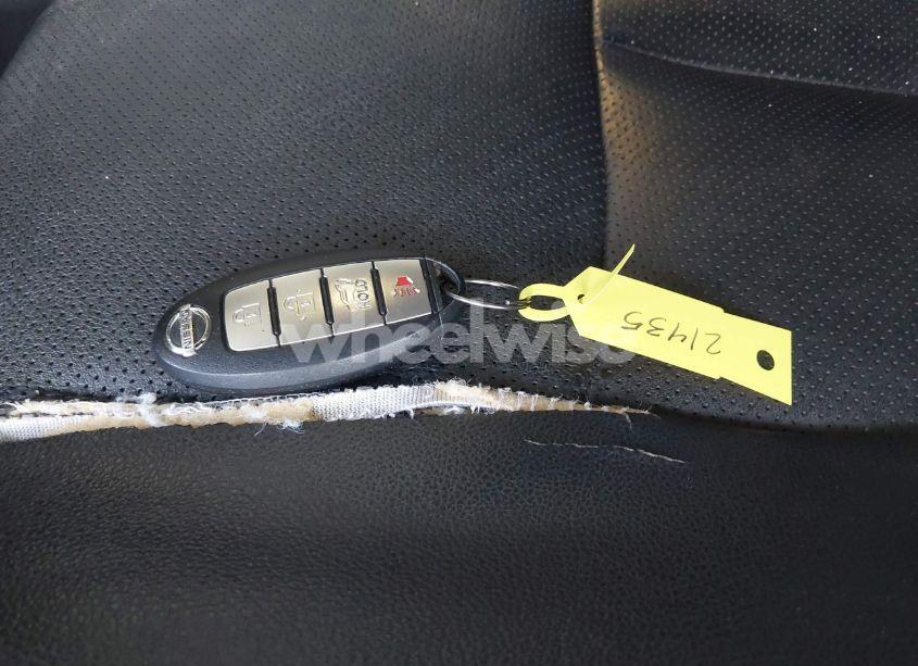 Photo 11 of 2016 Nissan Rogue SL (VIN 5N1AT2MT7GC744226)