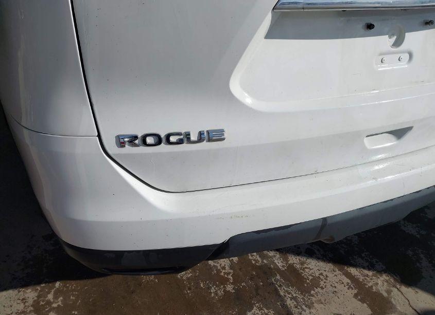 Photo 18 of 2016 Nissan Rogue S/SL/SV (VIN 5N1AT2MT7GC828112)