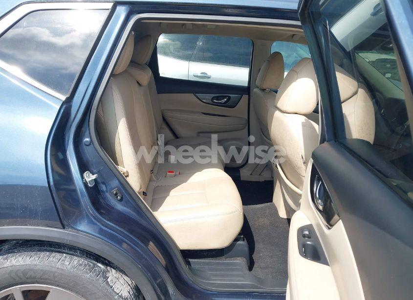 Photo 8 of 2016 Nissan Rogue SL (VIN 5N1AT2MT7GC874586)