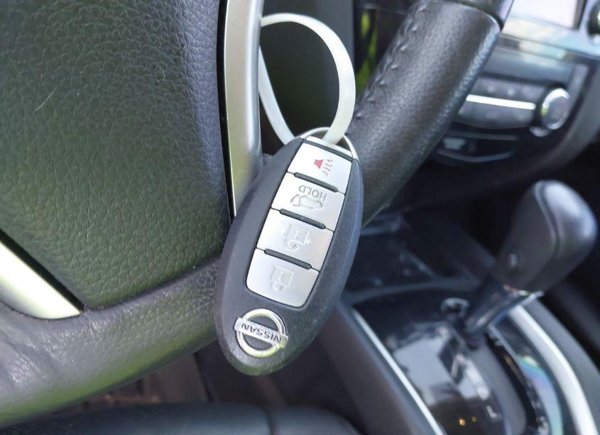 Photo 11 of 2016 Nissan Rogue SL (VIN 5N1AT2MT7GC894689)